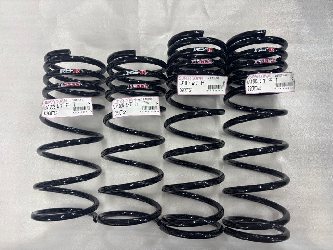la100s RS-R D200TS スーパーダウンサス