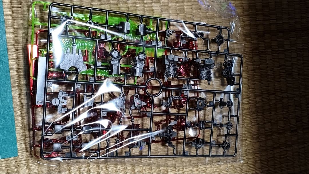 RG 1/144 沙扎比　赤メタリック色