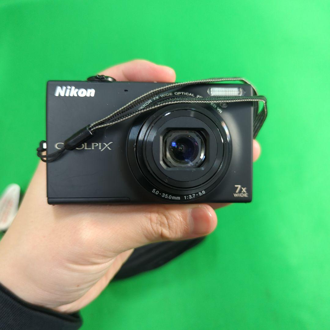 Nikon COOLPIX S6100 本体