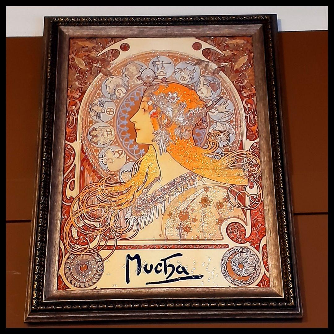 輸入雑貨　天然水晶石　クリスタルアート　『アルフォンス・マリア・ミュシャ』　宝石