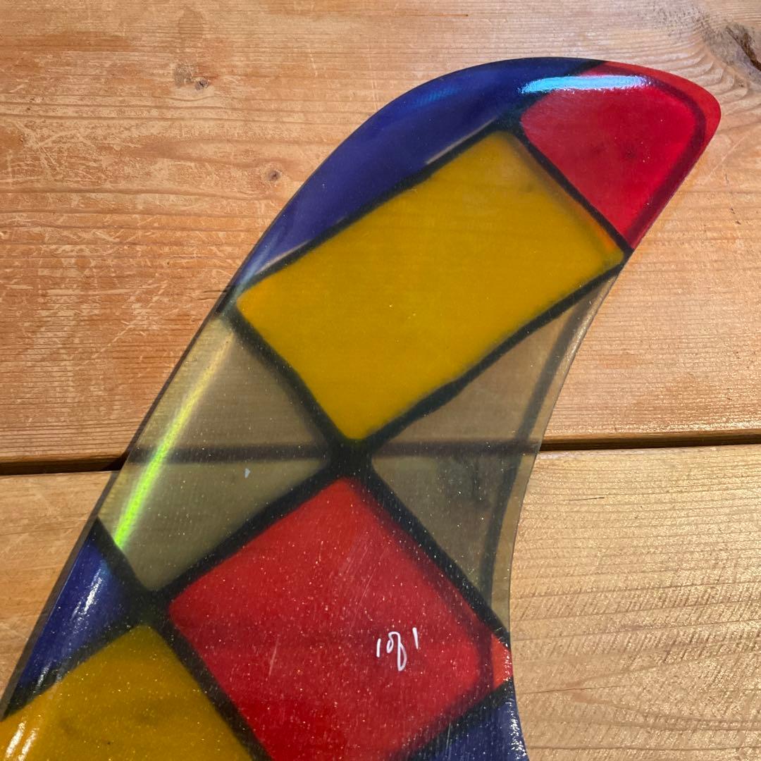 レインボーフィン ピボット　ステンドグラスフィン9.5 ロングボード用フィン