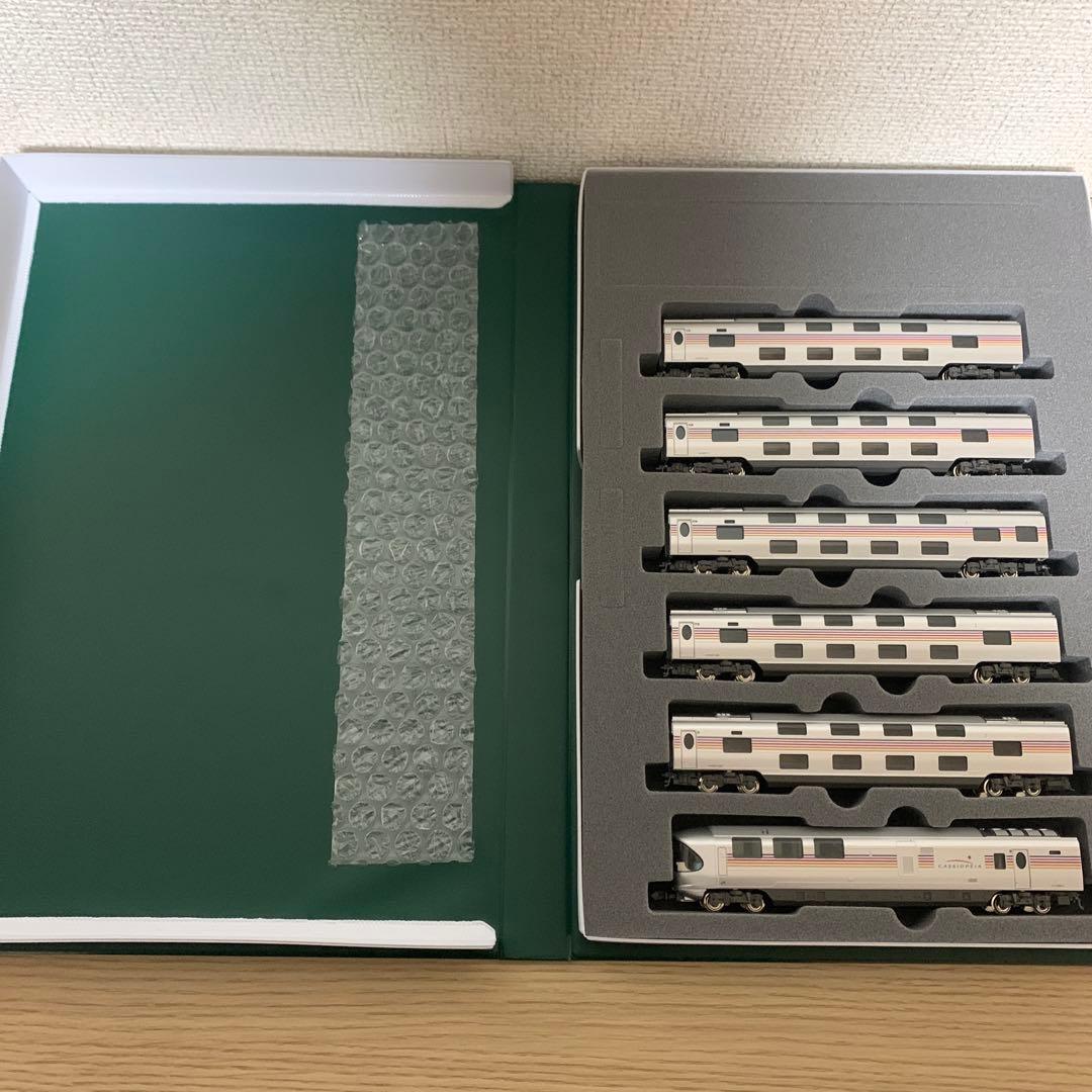 KATO 10-1336 E26系　カシオペア12両　EF81 139号機