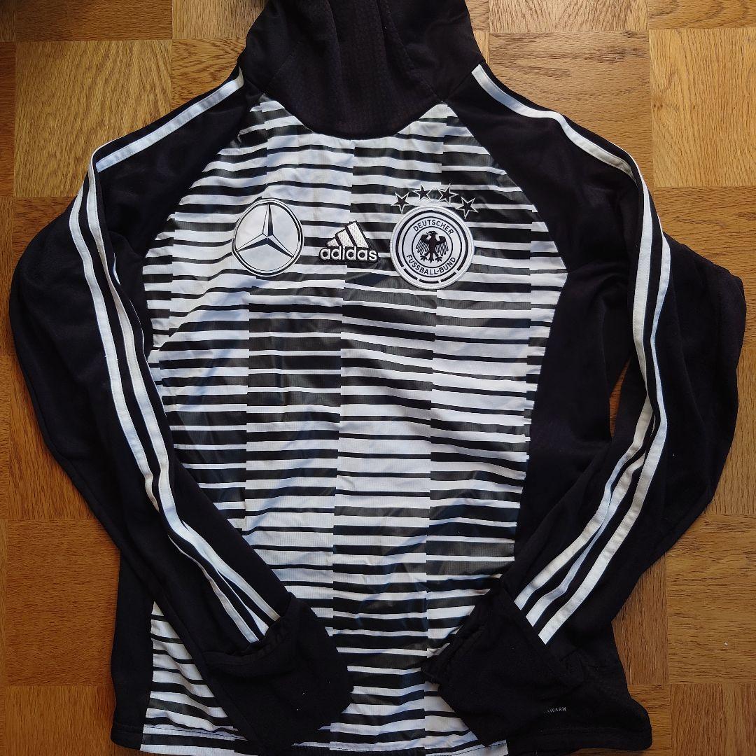 正規品 ドイツ代表　ピステ ブラック/ホワイト　トレーニング