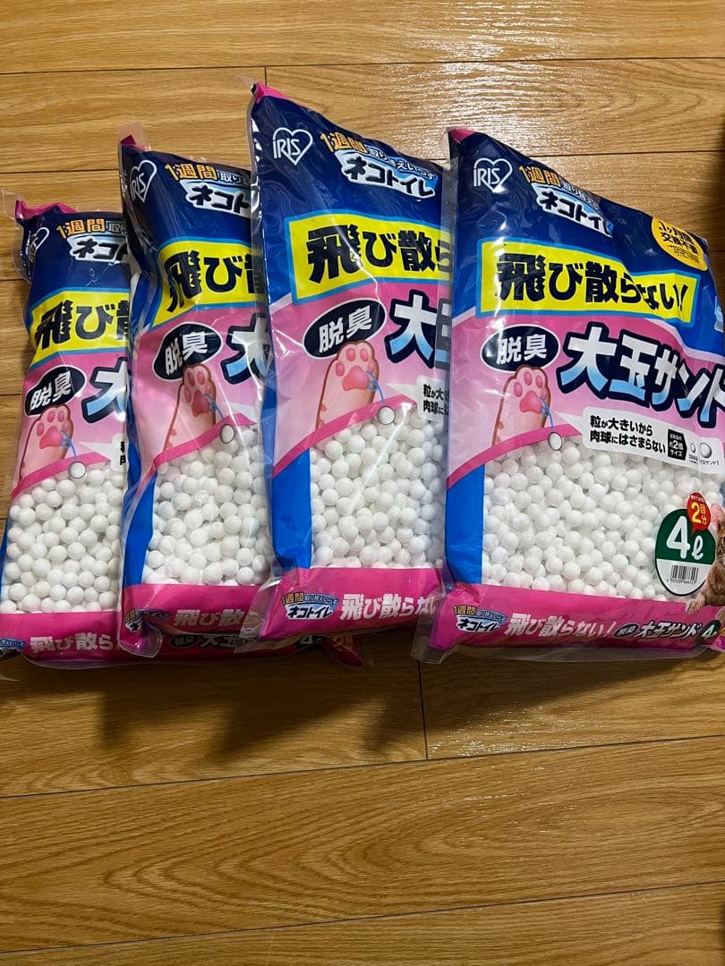 B*s様 アイリスオーヤマ 1週間取り替えいらずネコトイレ 脱臭 大玉サンド 4