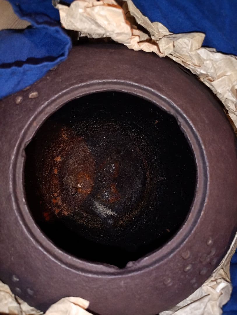 【茶道具】青海波紋様姥口丸釜　南鐐摘み　亀甲鐶付　茶釜　釜368