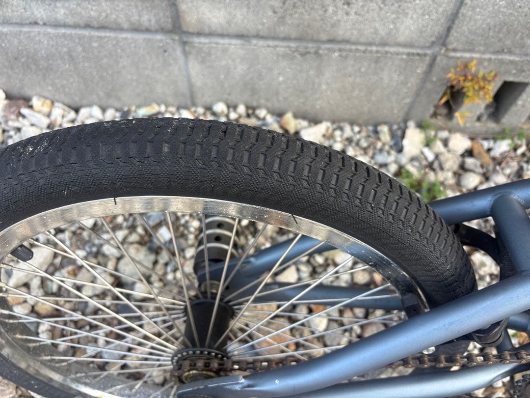 ARES BIKES BMX 20インチ