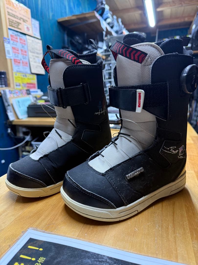 DEELUXE 子ども用スノーボードブーツ 21、5cm 10回使用