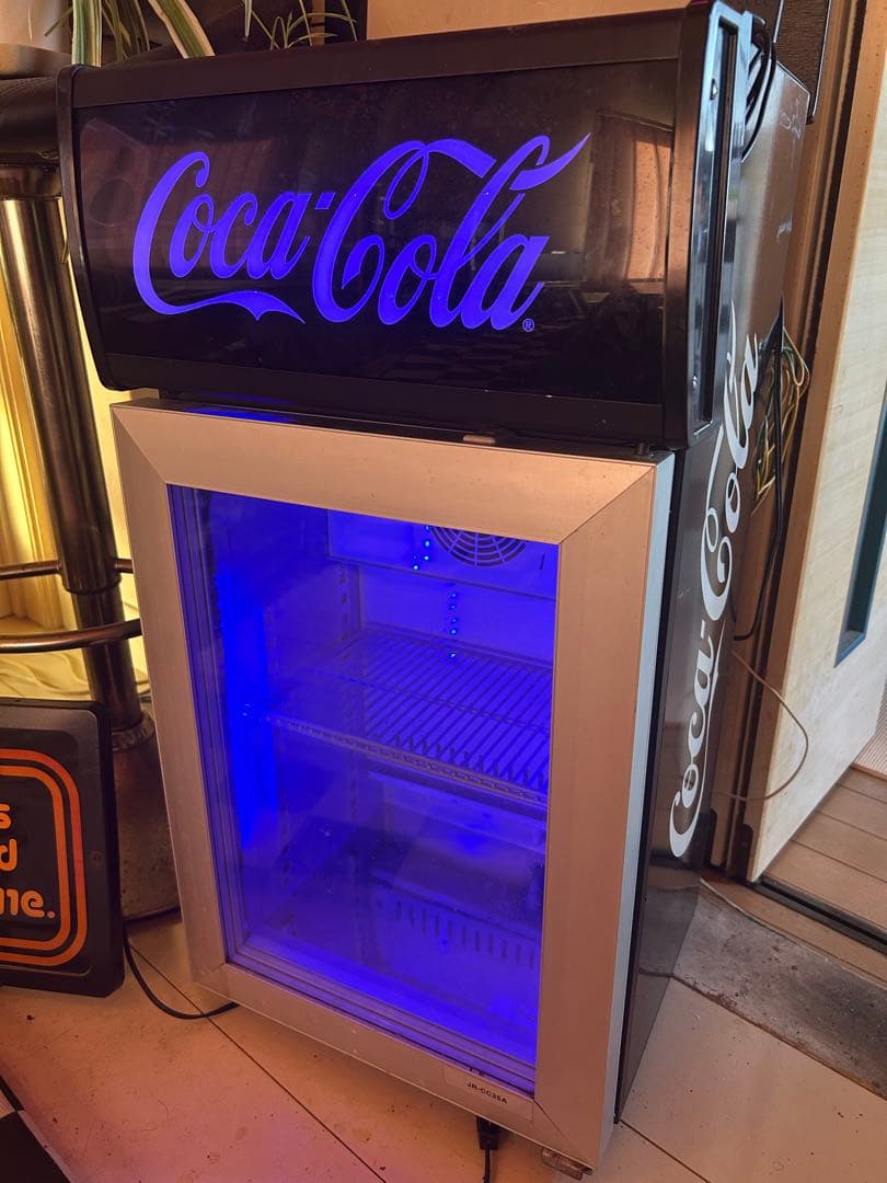 大幅値下げ！！　Coca-Cola 冷蔵庫 LED照明付き　ジャンク