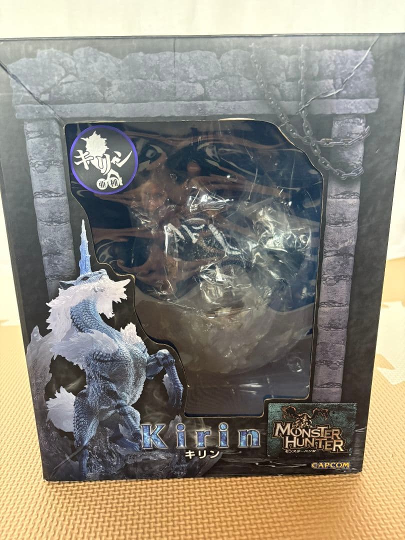 キリン　亜種　クリエイターズモデル　フィギュア　CAPCOM
