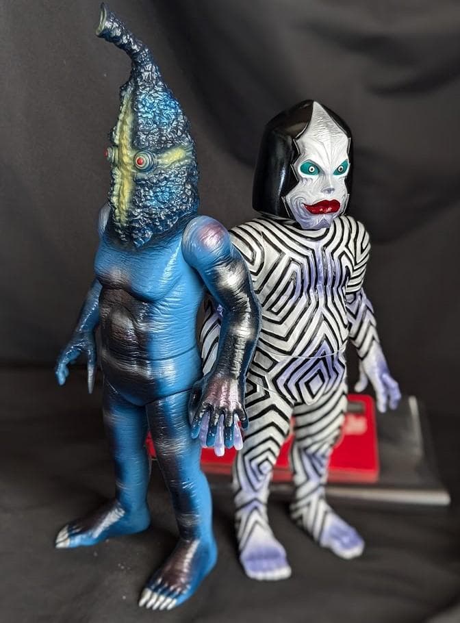 楳図かずお版ケムール人＆ダダ（フューチャーモデルズ／アート・ストーム）２体セット