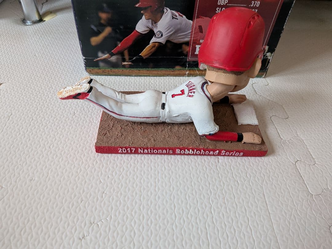 トレイ・ターナー ボブルヘッド　2017 球場配布 非売品