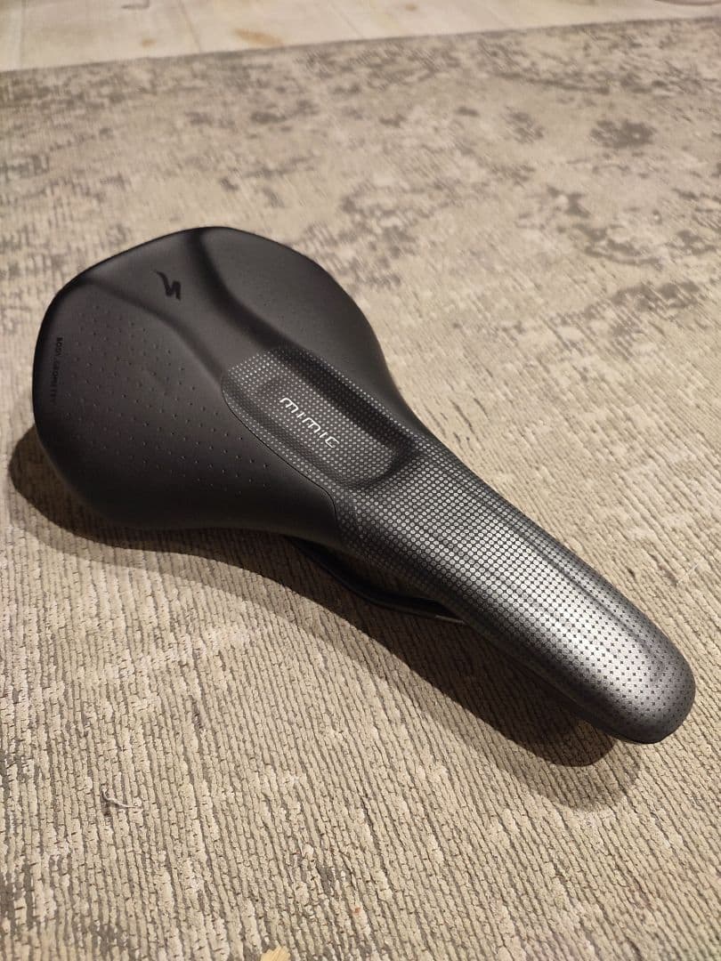 PHENOM W/MIMIC COMP SADDLE WOMENスペシャライズド