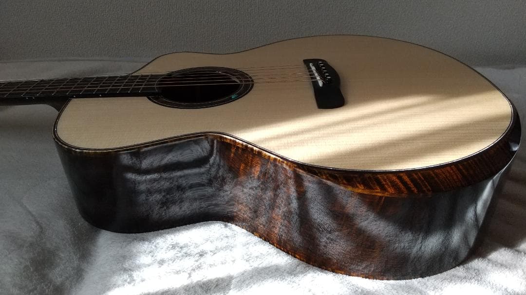 Merida / WAVE　アコースティックギター　ほぼ新品未使用