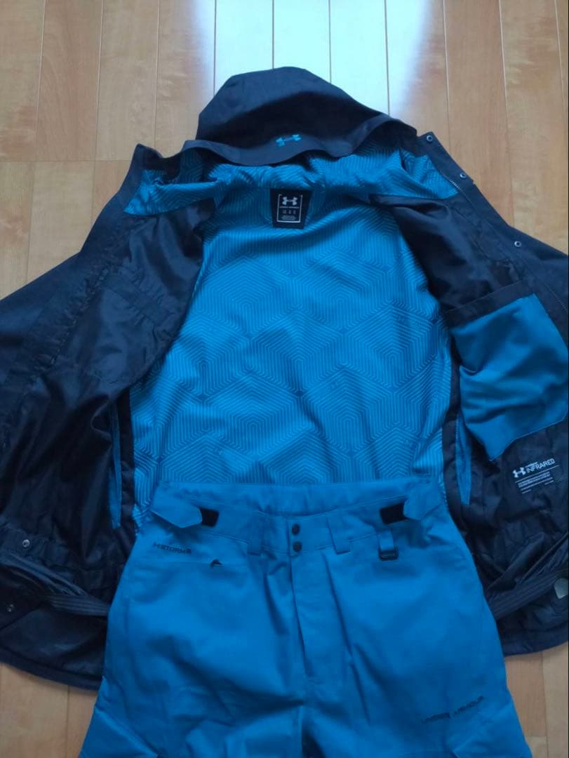 Under Armour スキーウェアセット