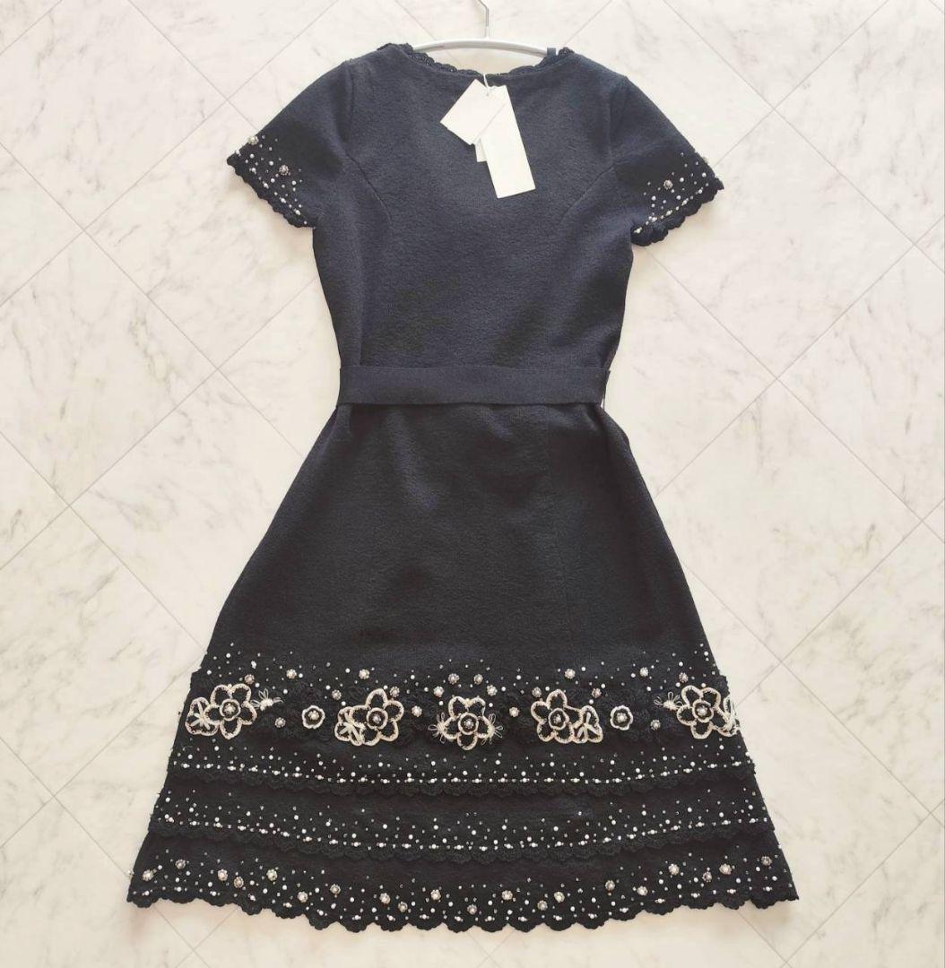 新品 フランコフェラーロ 豪華 フラワー パール 装飾 ニット ワンピース 黒