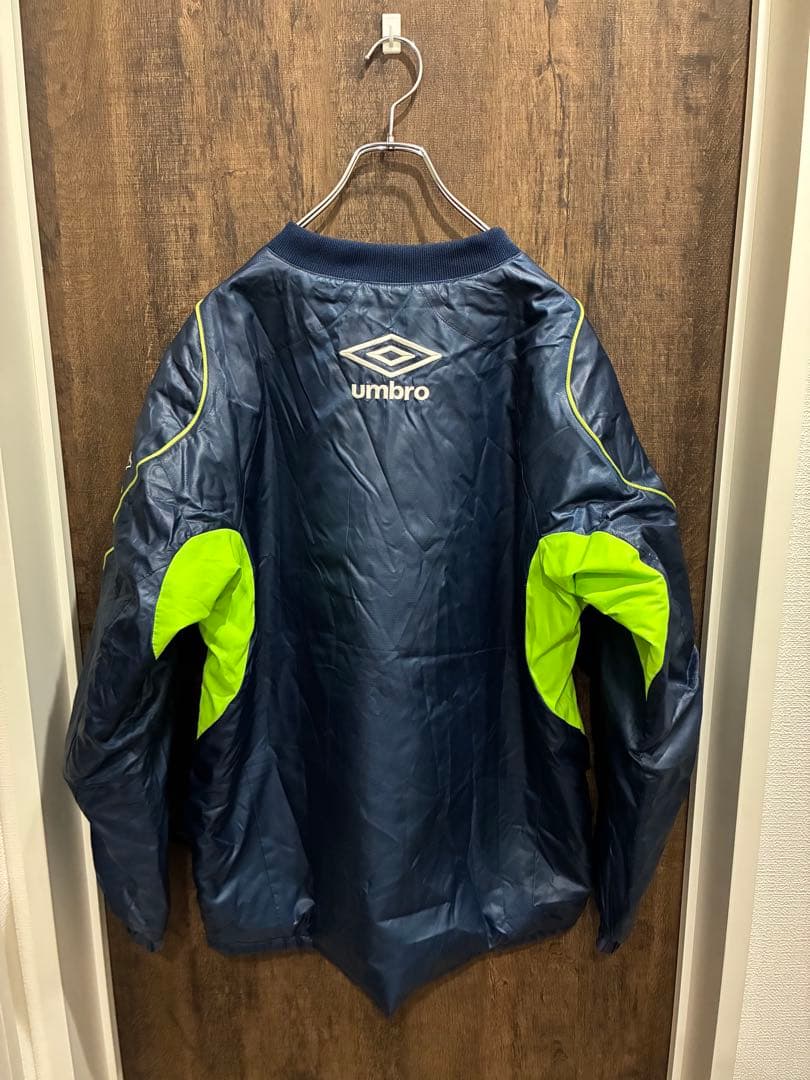 UMBRO インシュレーションピステ ウィンドブレーカー O 上下 セットアップ