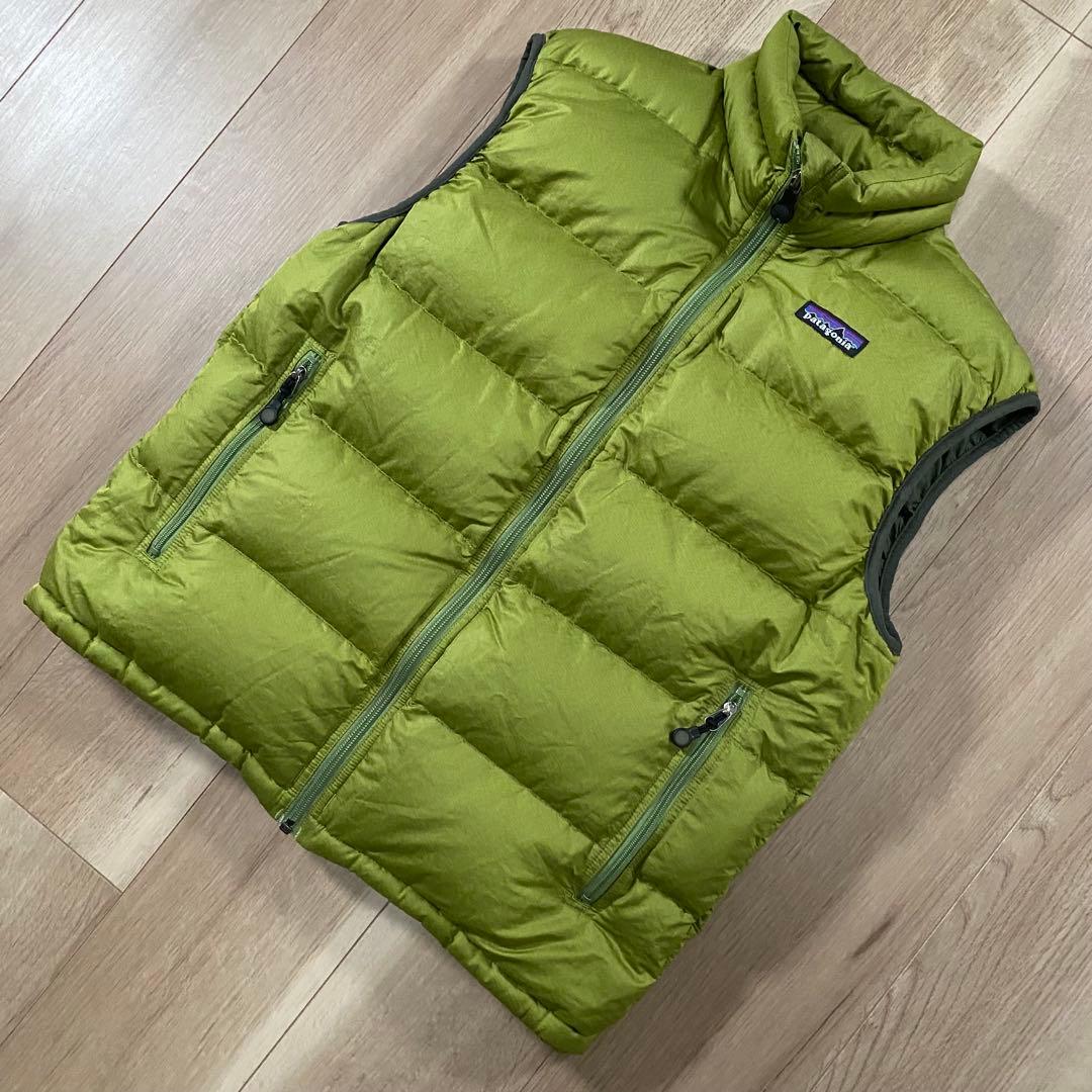 【希少カラー】Patagonia　ダウンベスト　グリーン　Sサイズ