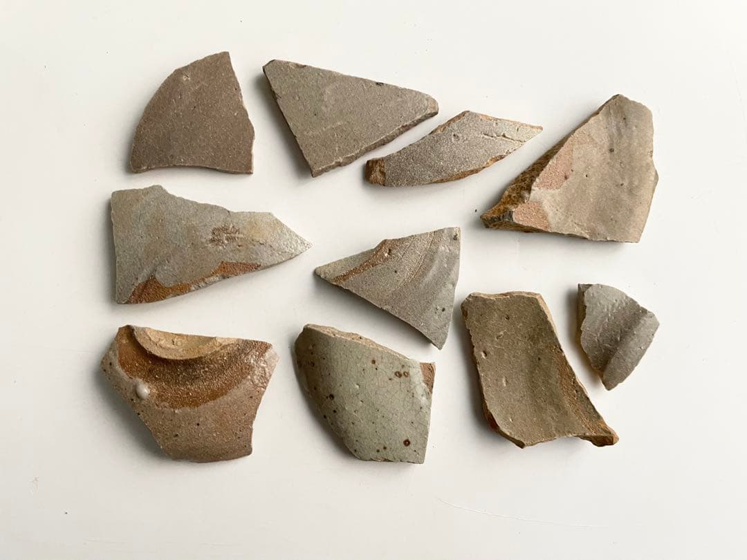 骨董　アンティーク　古唐津　絵唐津　陶片　残欠　桃山　古陶磁　出土　発掘　箸置き