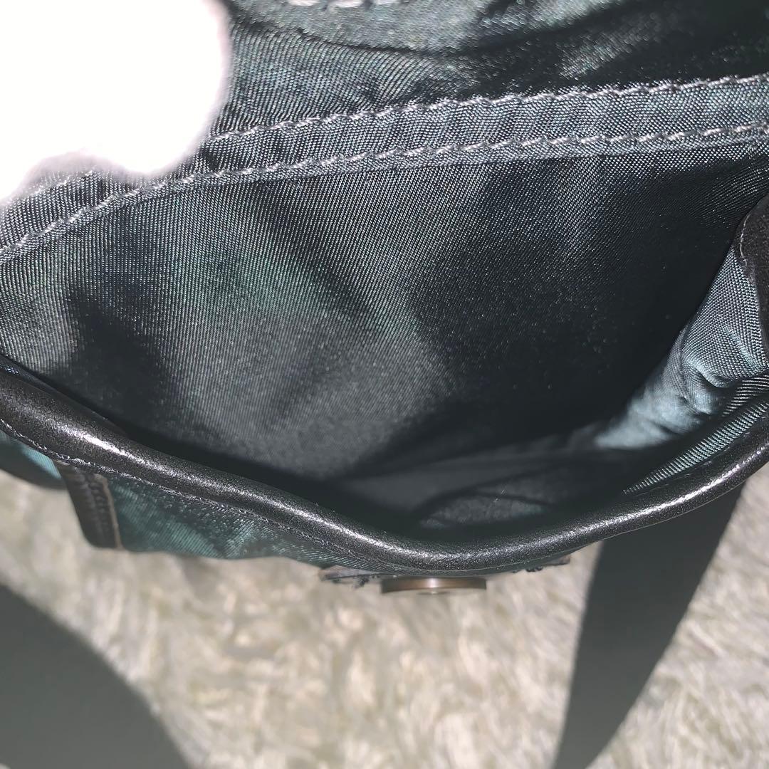 極美品✨フェリージ ショルダーバッグ 廃盤品 クロスボディ ナイロン グリーン