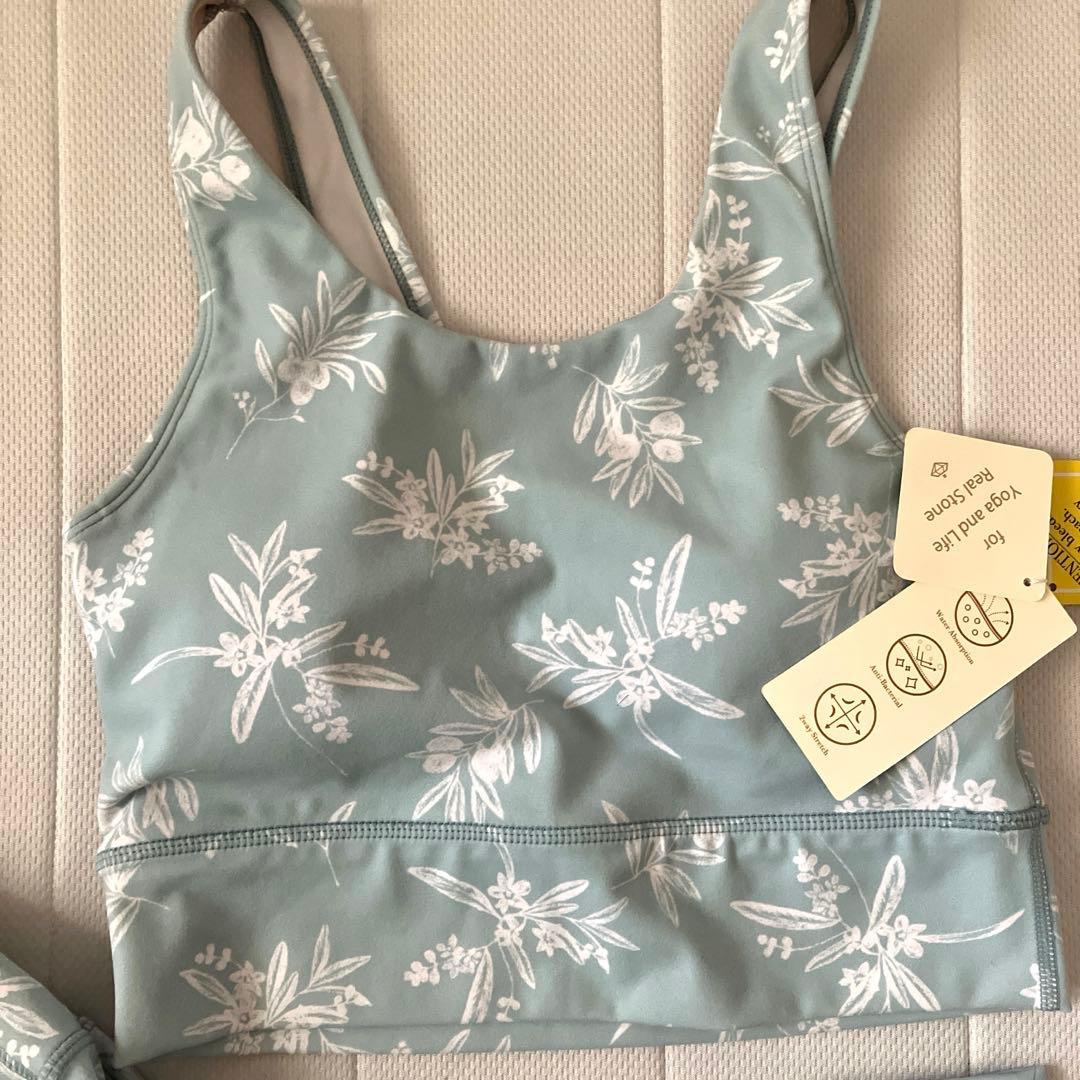 リアルストーンM ヨガウェアセット新品