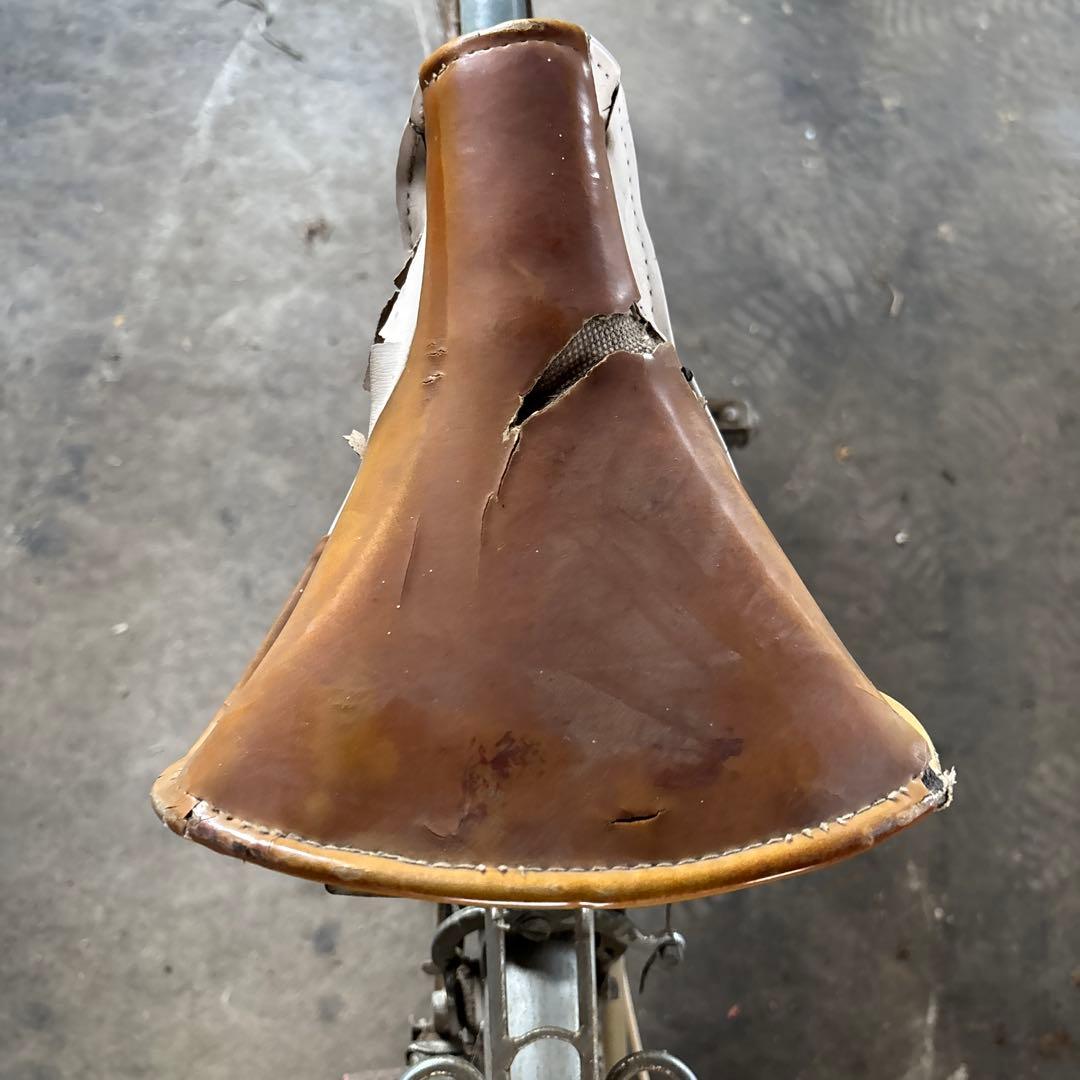 ベージュ シティサイクル 前照灯付き引き取り限定