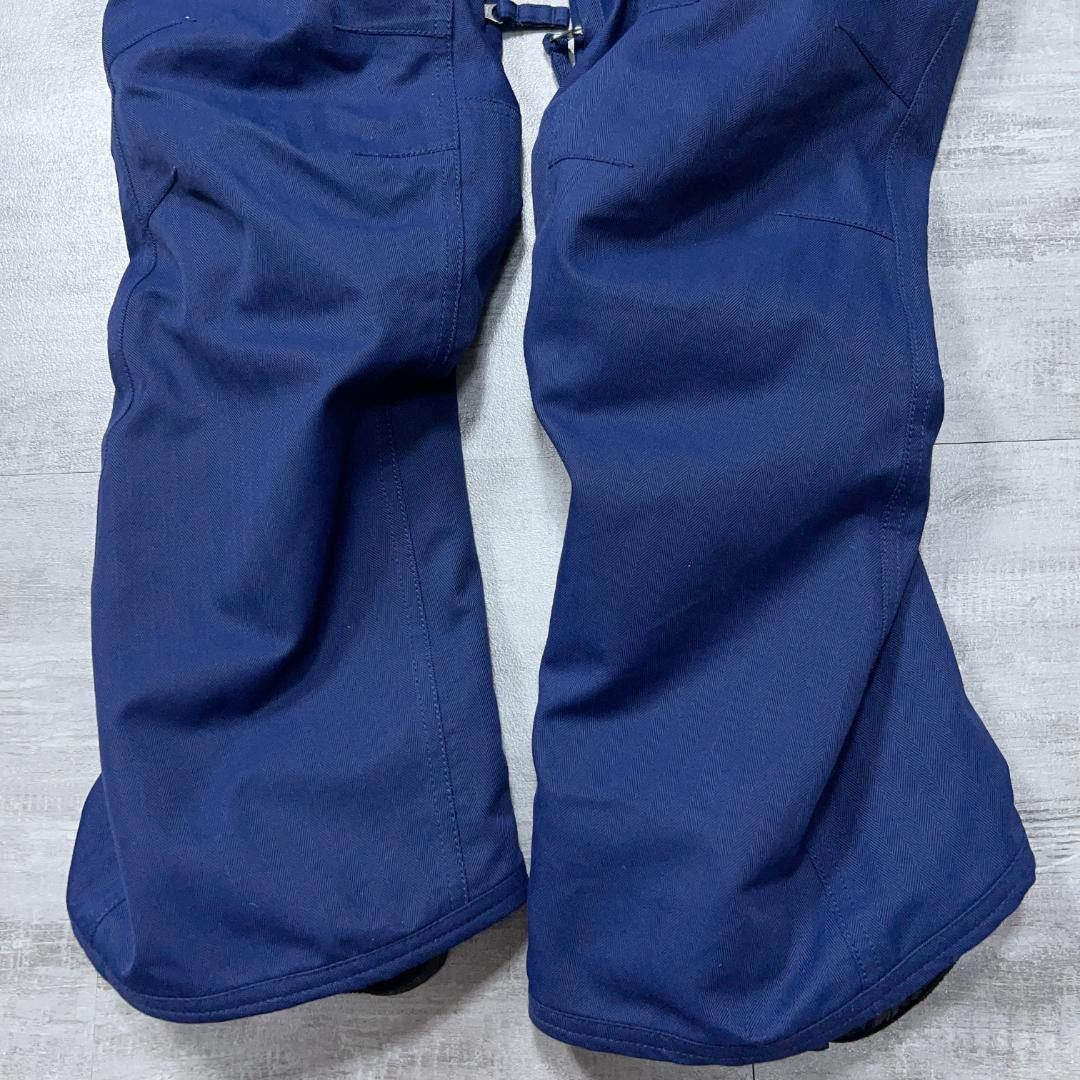 美品 Swivel スノーウェアウェア レディースXL スキーウェア 総柄