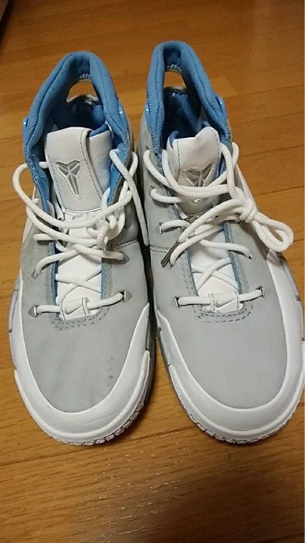 ナイキ ZOOMAIR UPTEMPO MPLS グレー/ブルー/ホワイト