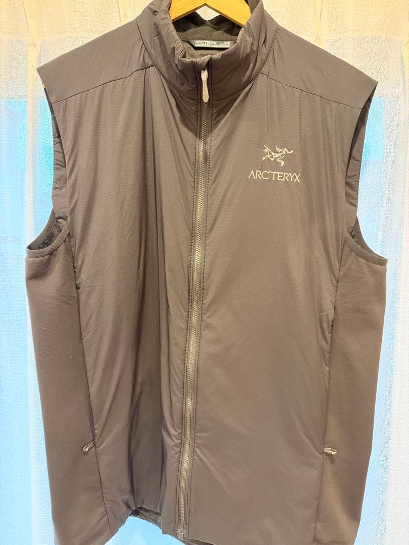 ARC'TERYX アトムベスト　Mサイズ ブラック