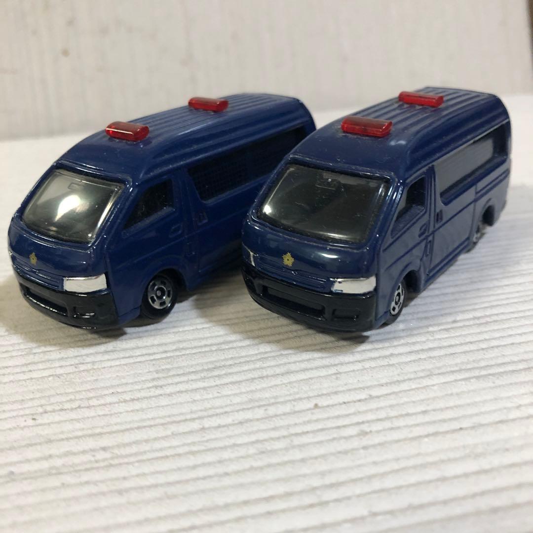 機動隊　警察 右翼　ランドクルーザー　パジェロ　ハイエース　セルシオ警護車