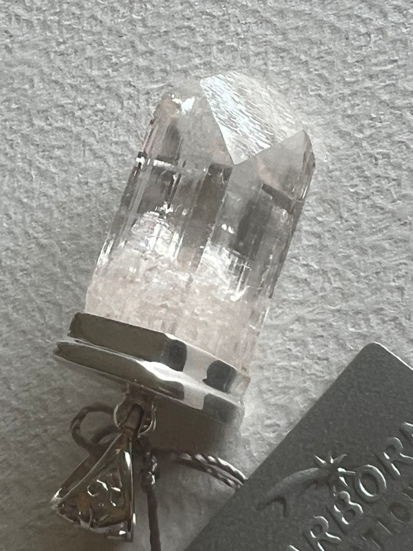 ダンビュライトペンダント！！美麗結晶 スターボーン社41.0cts！