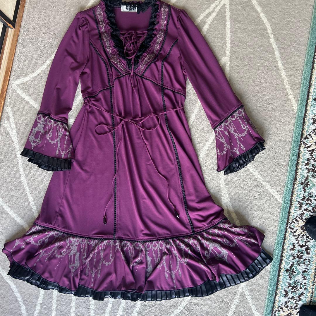 OZZ ONESTE パープル レースアップひざ丈ワンピース［商品番号3］