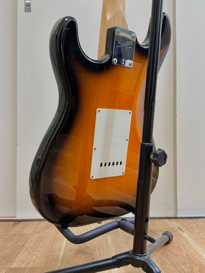 Squier スクワイヤー Affinity Stratocaster ストラト