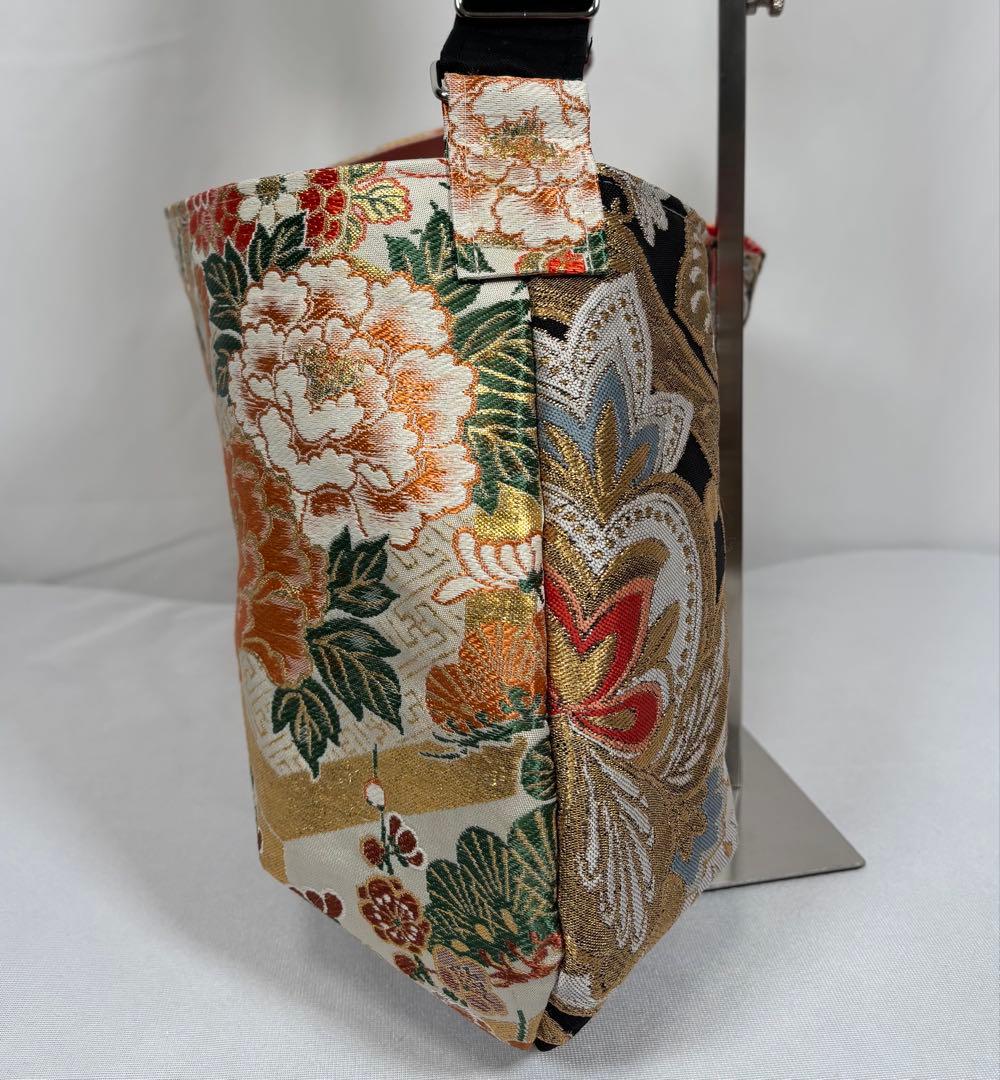 帯バッグリメイク　773番アシンメトリーBIGリバーシブル(肩あて飾り付き)