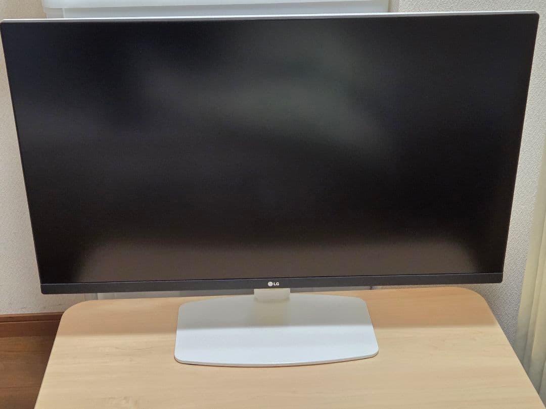 【ほぼ新品】LG 32UN500-W 4K 31.5インチモニター（L字変換付）