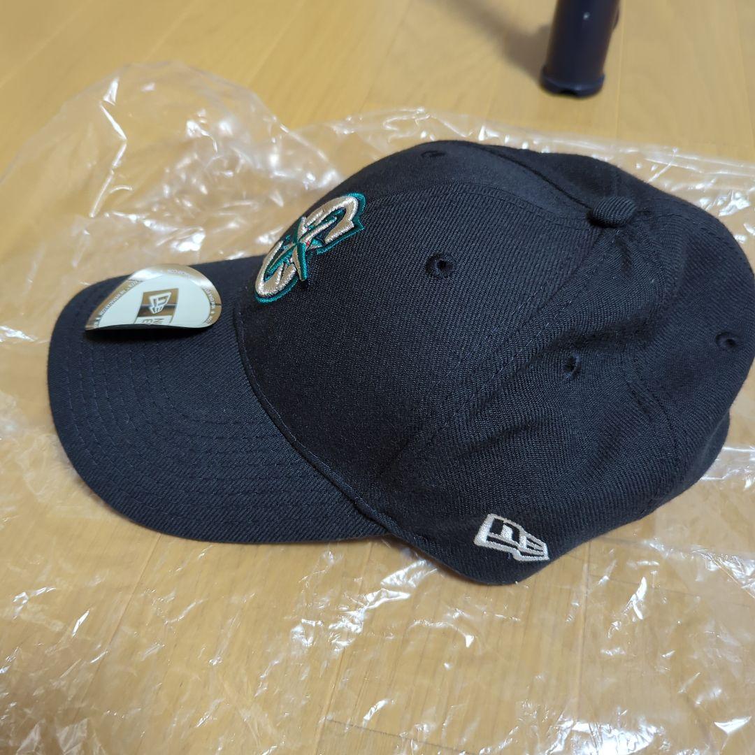マリナーズグッズ3点セット(イチローユニフォーム、帽子)