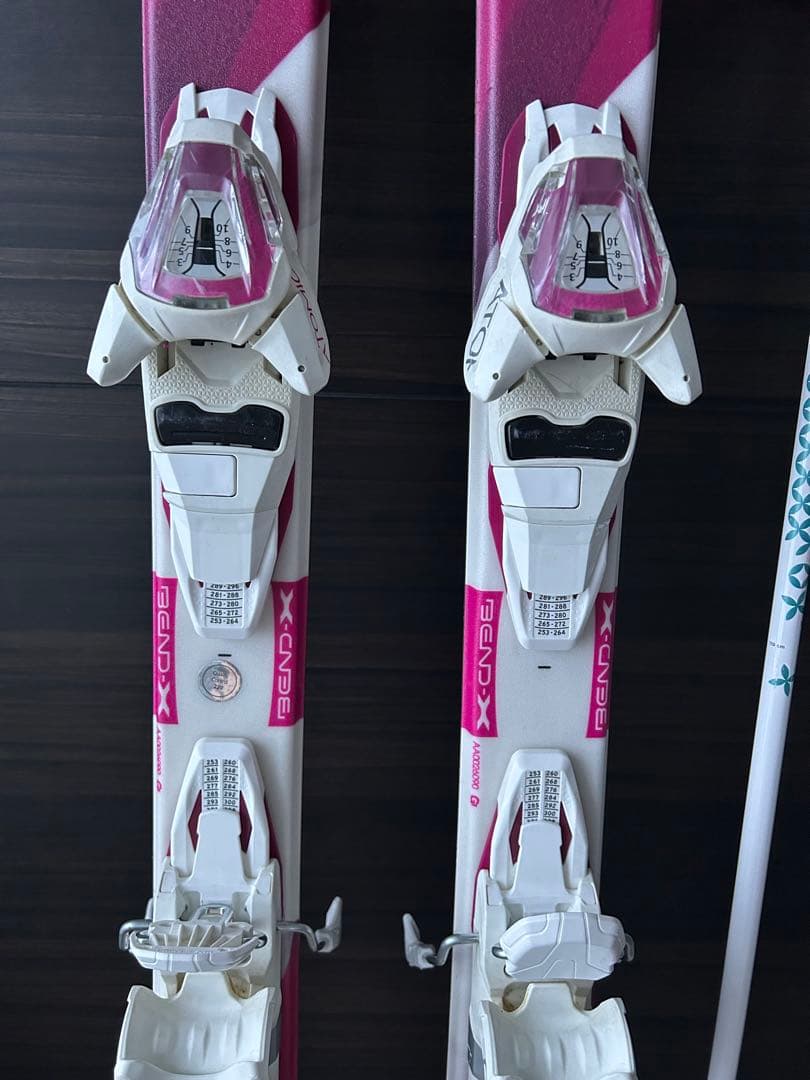 ATOMIC スキー板、ポール