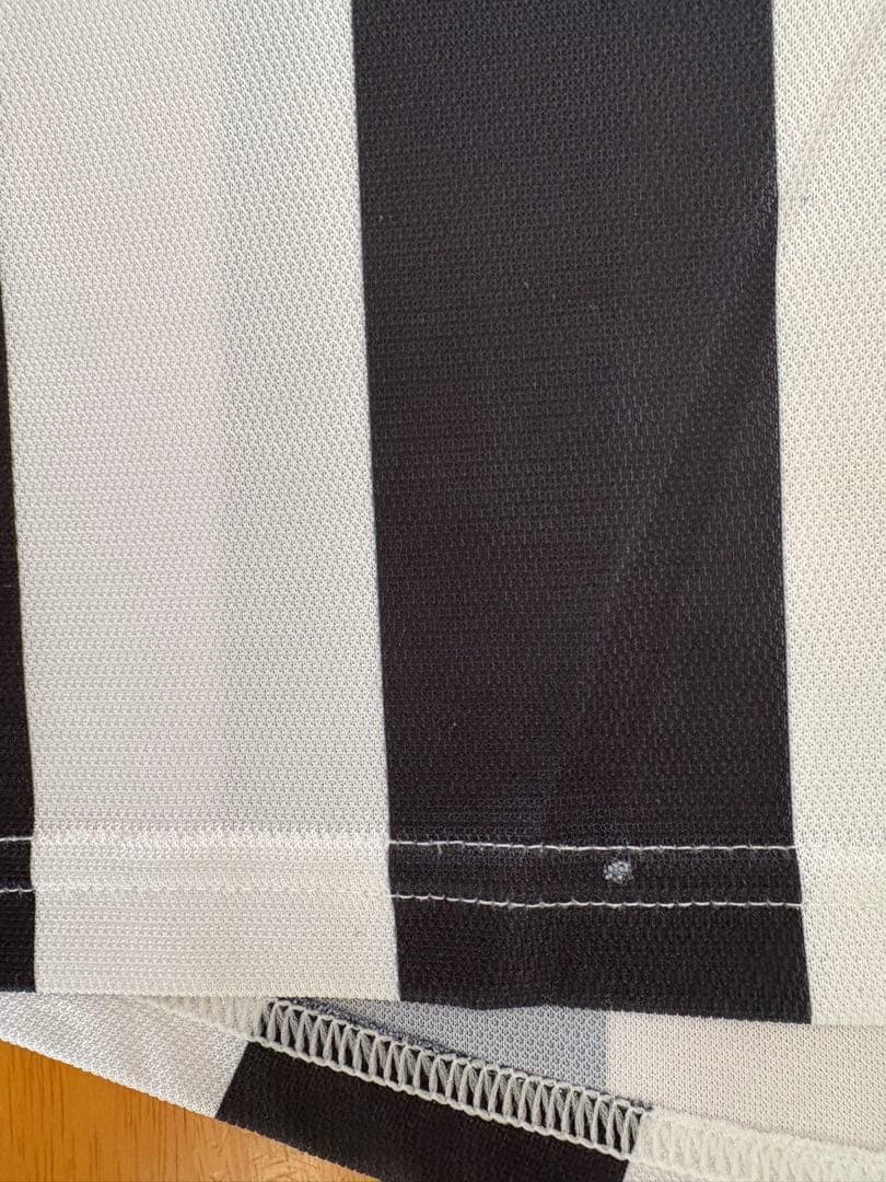 正規品 超希少 中古 美品 ユベントス 01/02 トレゼゲ Lサイズ