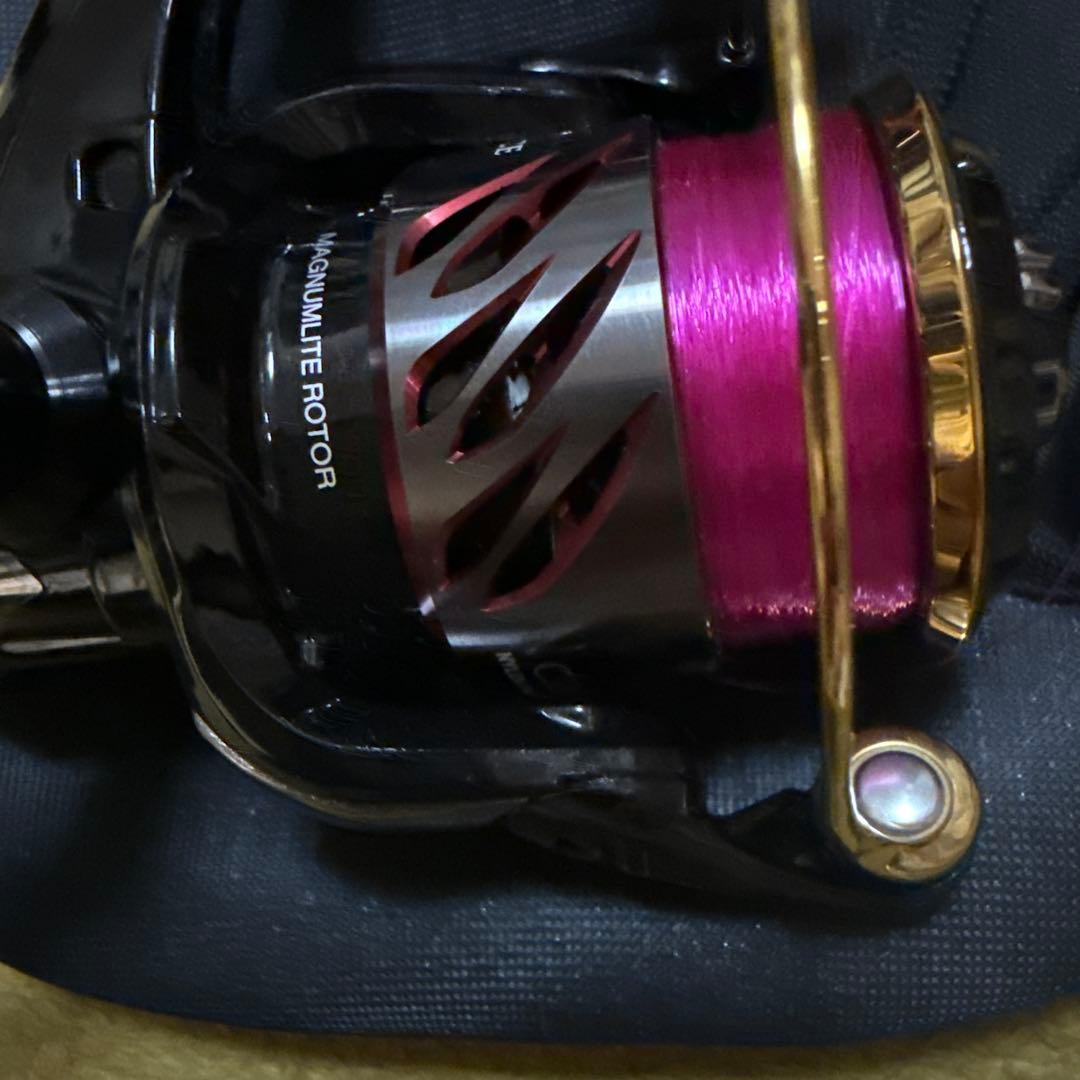 BB-X HYPER FORCE スピニングリール