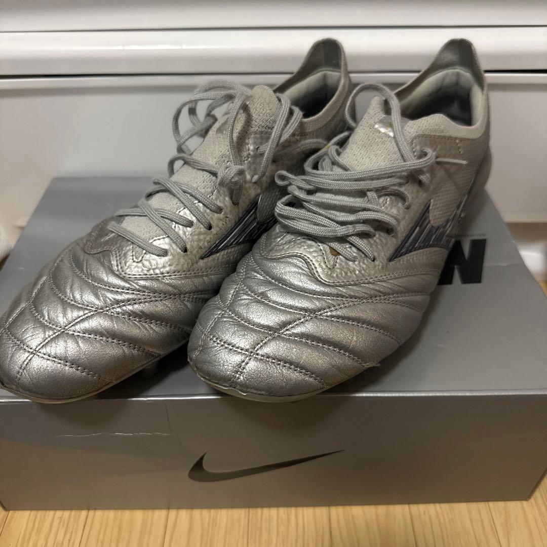 ミズノ モレリアβ