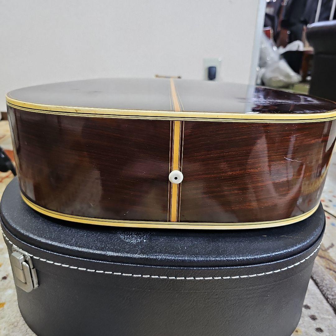 ヤマハL-6前期型トップ.バック単板！ハードケース付き。