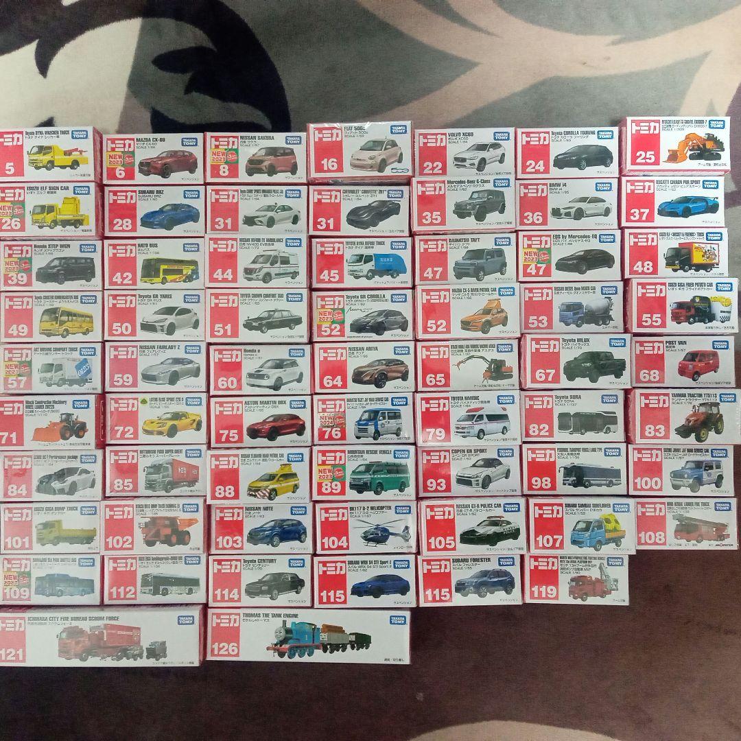 トミカ　新品未開封まとめ売り　８９台（ダブり２５台含む）