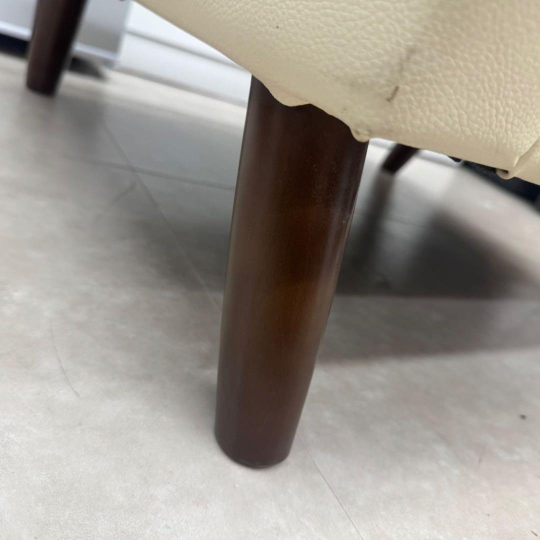 カリモク60 ロビーチェア 1シーター スタンダードアイボリー ソファ　美品
