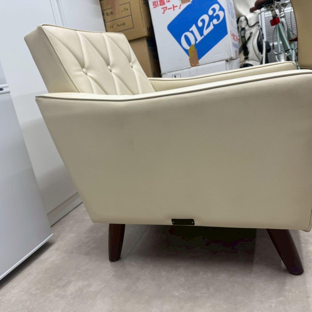 カリモク60 ロビーチェア 1シーター スタンダードアイボリー ソファ　美品