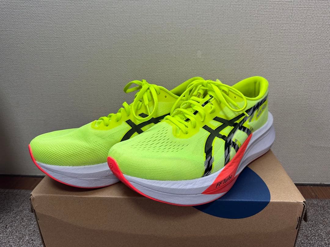 ASICS マジックスピード4 値下げ可能