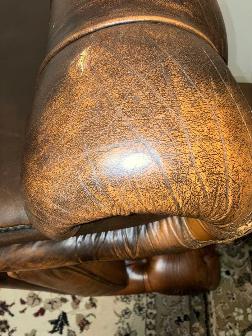 チェスターフィールド本革ソファ1人掛け英国調アンティーク