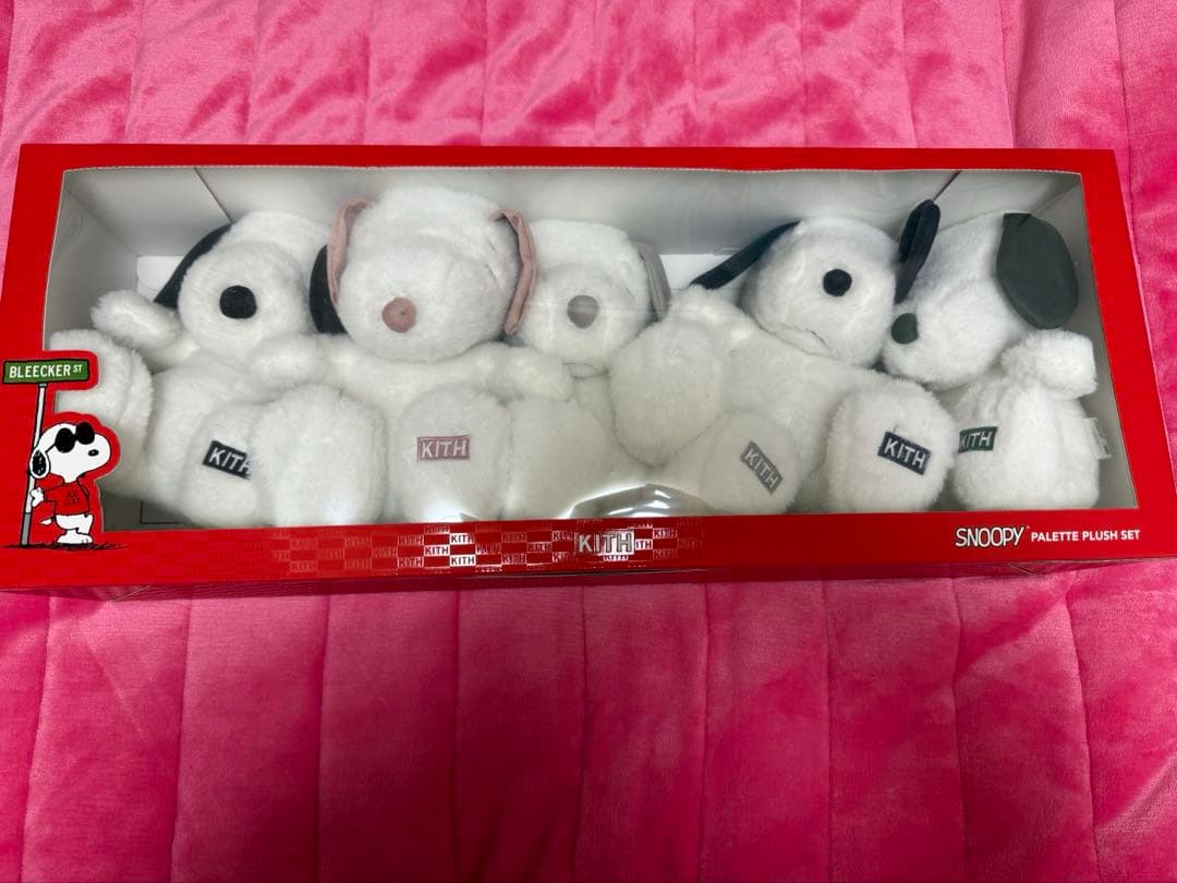 Kithスヌーピーぬいぐるみ新品未開封