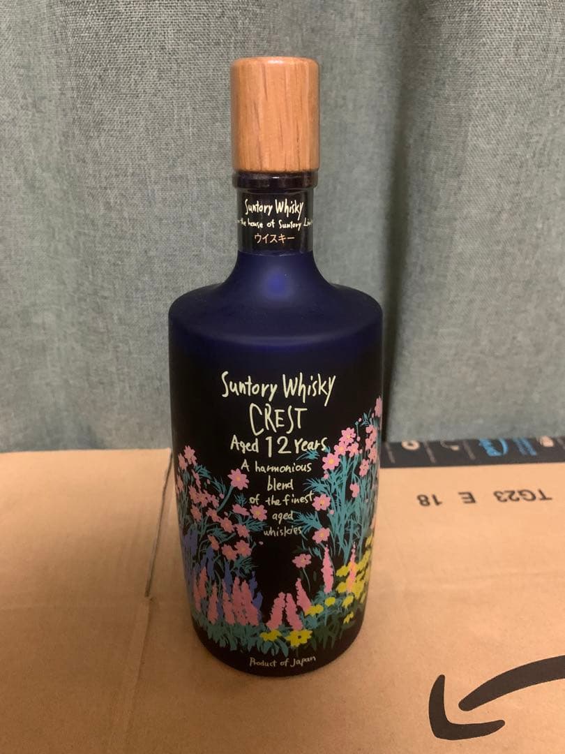 希少未開栓サントリー クレスト 12年 秋の花 限定ボトル