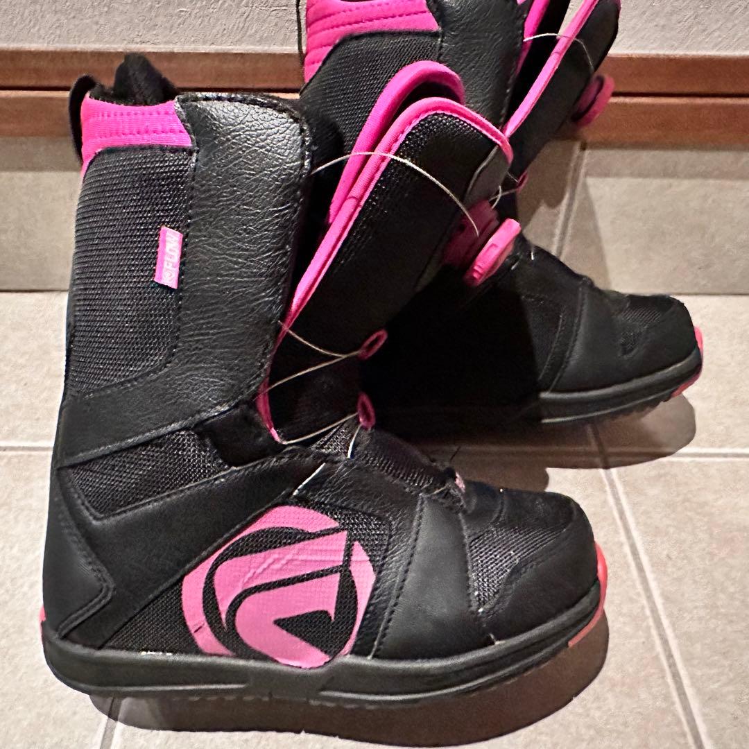 値下げ可　収納袋付　スノーボードブーツ　FLOW ブーツ　スノーボード　24.5