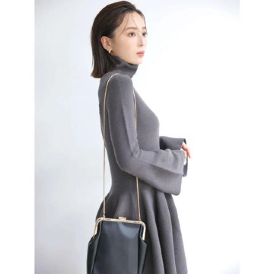 anuans 2024年モデルフレアーミニニットワンピース　グレー