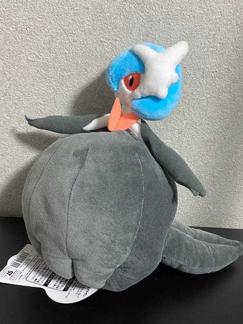 ポケモンセンター　ぬいぐるみ　黒いメガサーナイト　色違い　希少